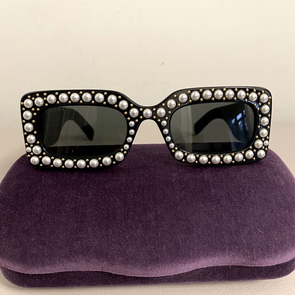 Authentic Gucci limited edition sunglasses, Rare find - Picture 3 of 13